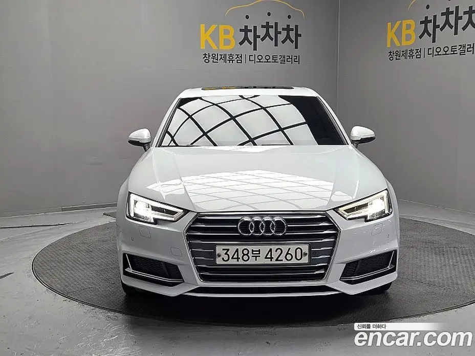 Audi A4 2019 2.0 автомат (гидро), фото 2 Audi A4 2019 2.0 автомат (гидро), фото 2