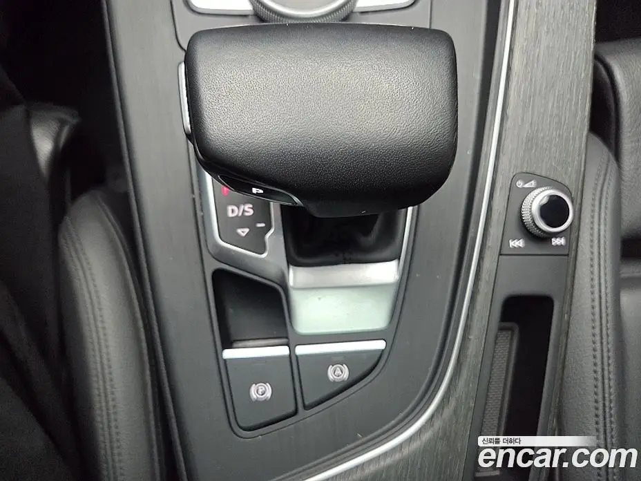 Audi A4 2019 2.0 автомат (гидро), фото 18 Audi A4 2019 2.0 автомат (гидро), фото 18