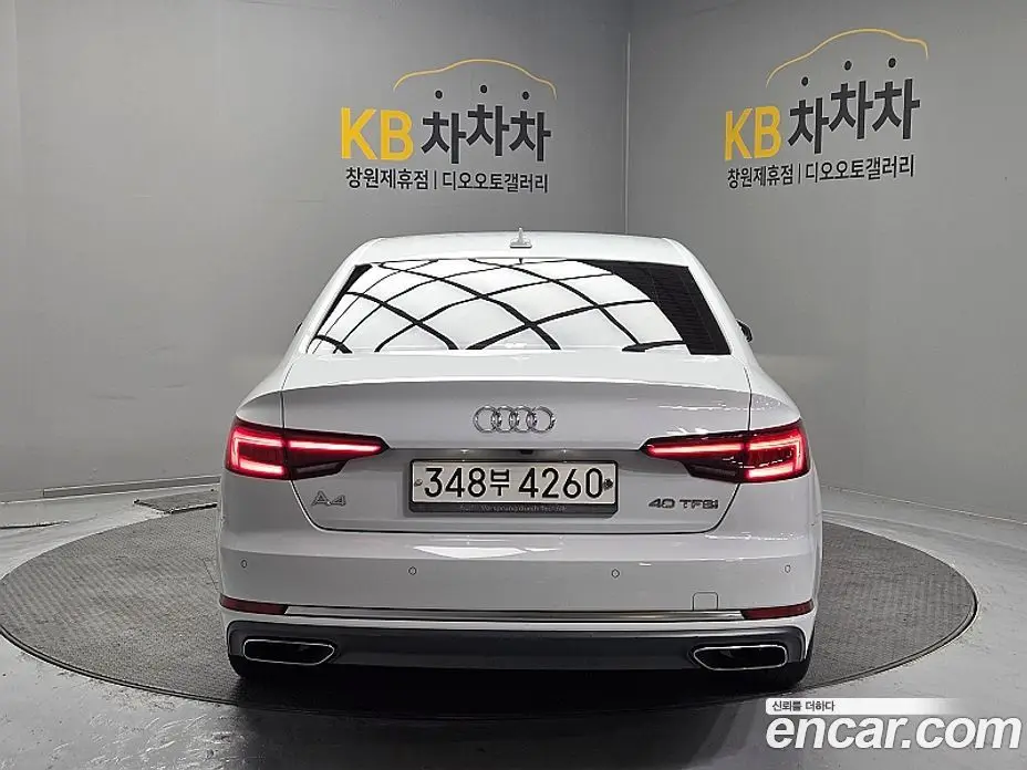 Audi A4 2019 2.0 автомат (гидро), фото 6 Audi A4 2019 2.0 автомат (гидро), фото 6