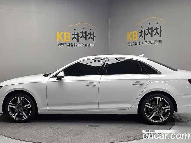 Audi A4 2019 2.0 автомат (гидро), миниатюра 8 Audi A4 2019 2.0 автомат (гидро), миниатюра 8
