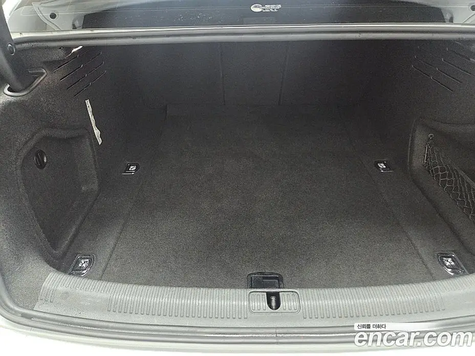 Audi A4 2019 2.0 автомат (гидро), фото 9 Audi A4 2019 2.0 автомат (гидро), фото 9