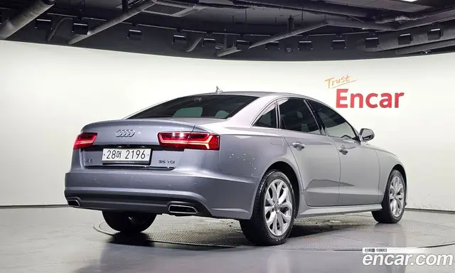 Audi A6 2018 2.0 автомат (гидро), миниатюра 2