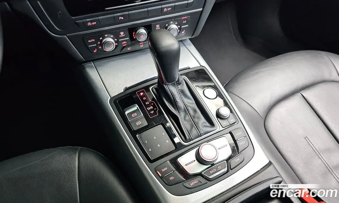 Audi A6 2018 2.0 автомат (гидро), фото 12