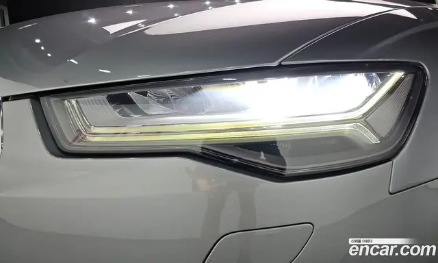 Audi A6 2018 2.0 автомат (гидро), миниатюра 8