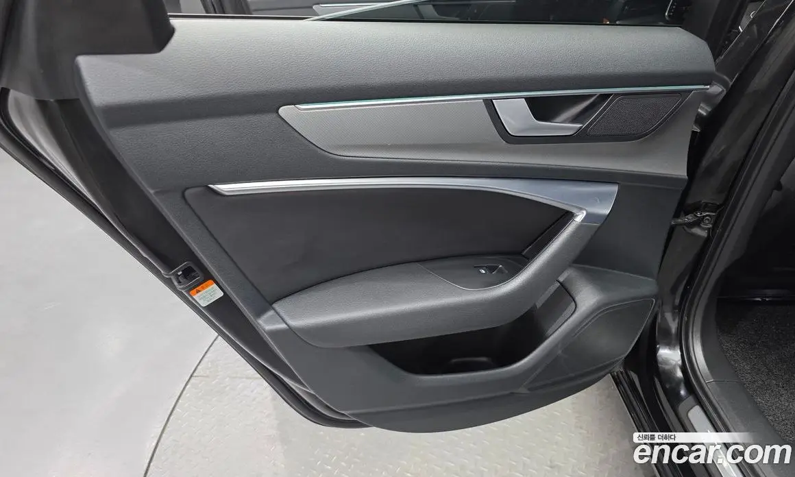 Audi A6 2021 2.0 автомат (гидро), фото 15