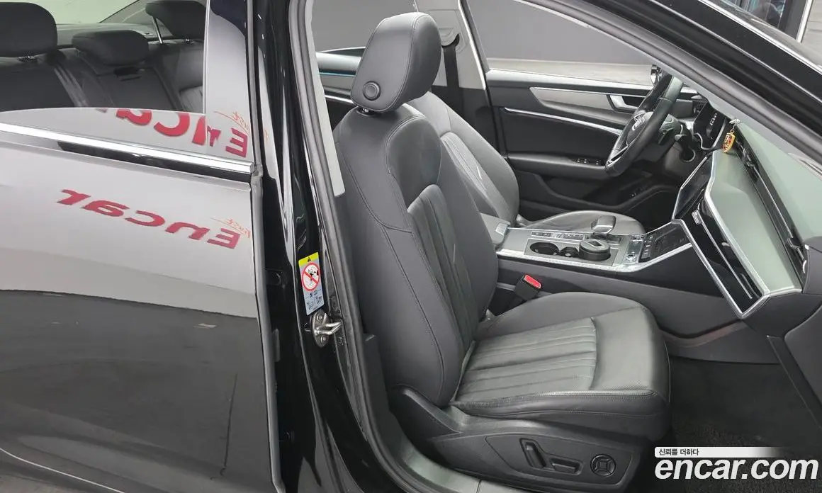 Audi A6 2021 2.0 автомат (гидро), фото 16