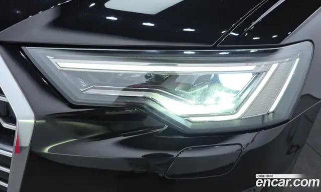 Audi A6 2021 2.0 автомат (гидро), миниатюра 8