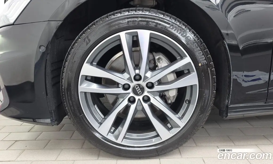Audi A6 2023 2.0 автомат (гидро), фото 5 Audi A6 2023 2.0 автомат (гидро), фото 5
