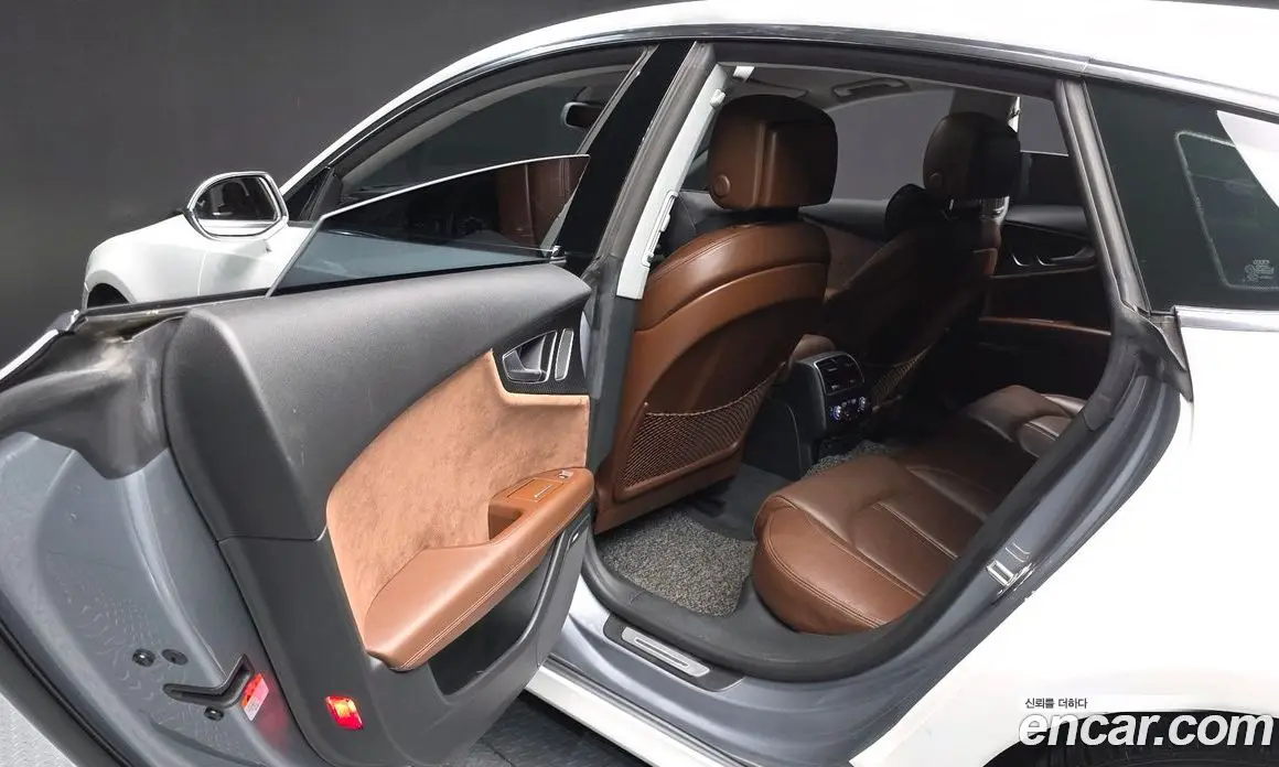 Audi A7 2016 3.0 автомат (гидро), фото 15