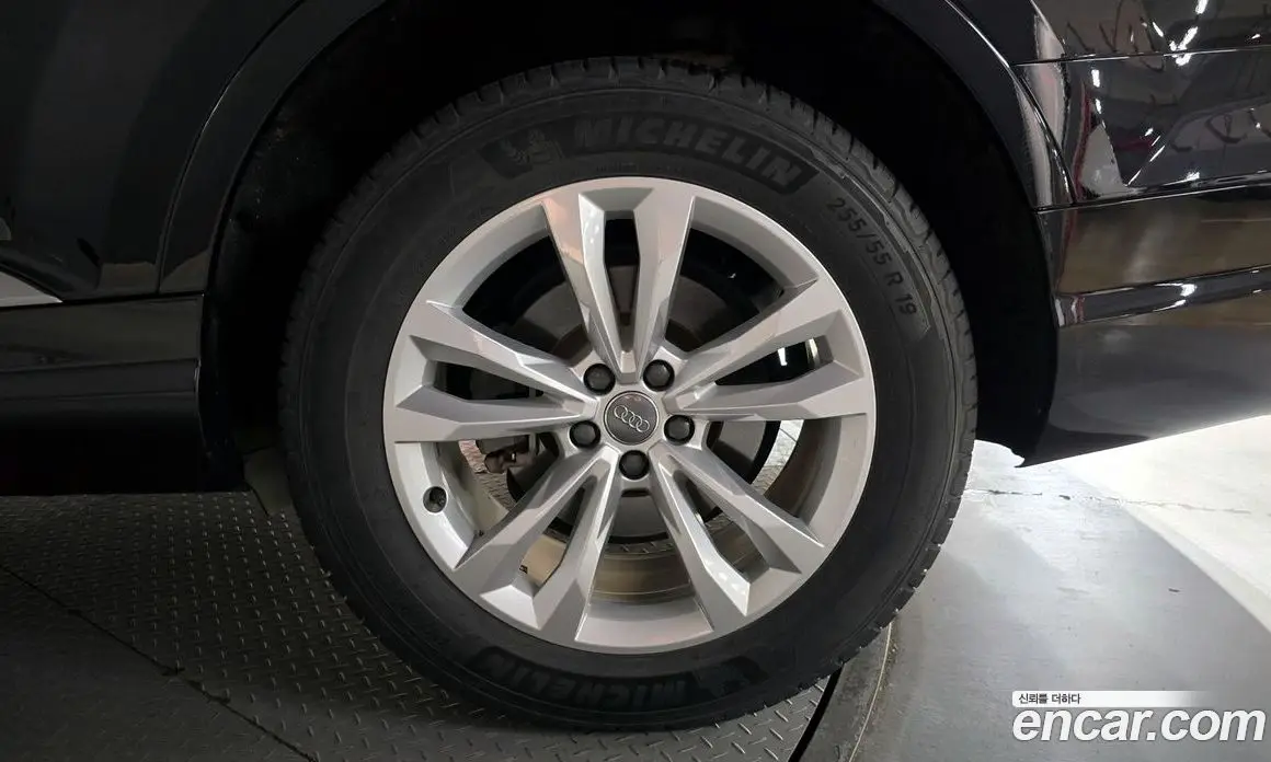 Audi Q7 2019 2.0 автомат (гидро), фото 7