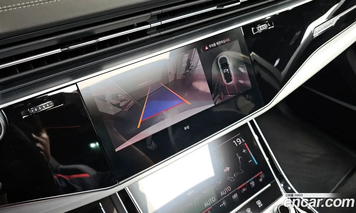 Audi Q7 2022 3.0 автомат (гидро), фото 16