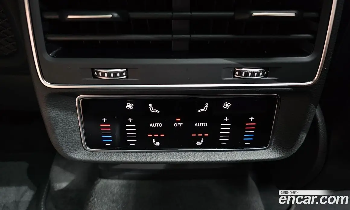 Audi Q7 2022 3.0 автомат (гидро), фото 19