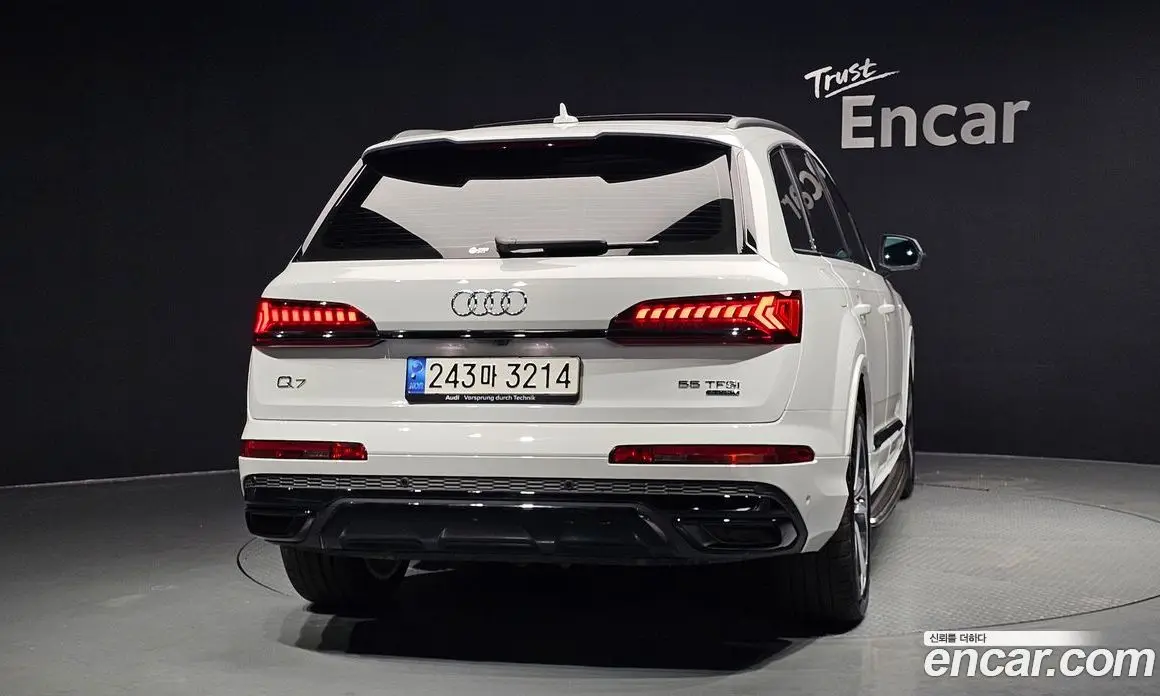 Audi Q7 2022 3.0 автомат (гидро), фото 4
