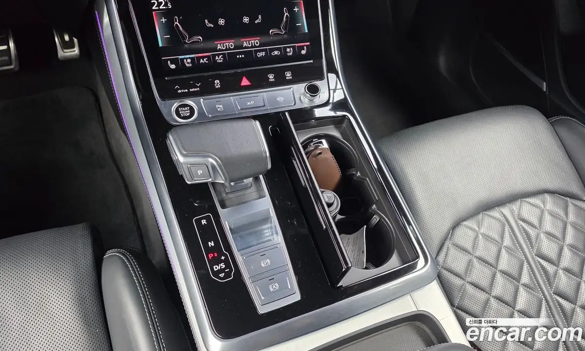 Audi Q8 2021 3.0 автомат (гидро), фото 12 Audi Q8 2021 3.0 автомат (гидро), фото 12