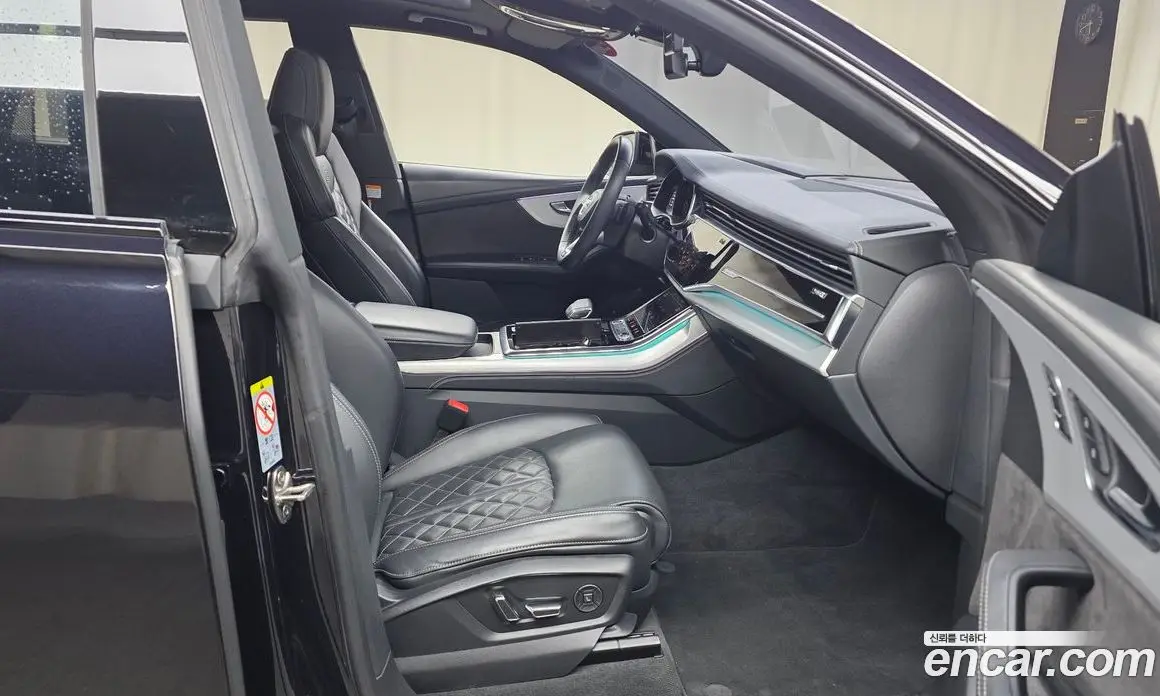 Audi Q8 2021 3.0 автомат (гидро), фото 17 Audi Q8 2021 3.0 автомат (гидро), фото 17