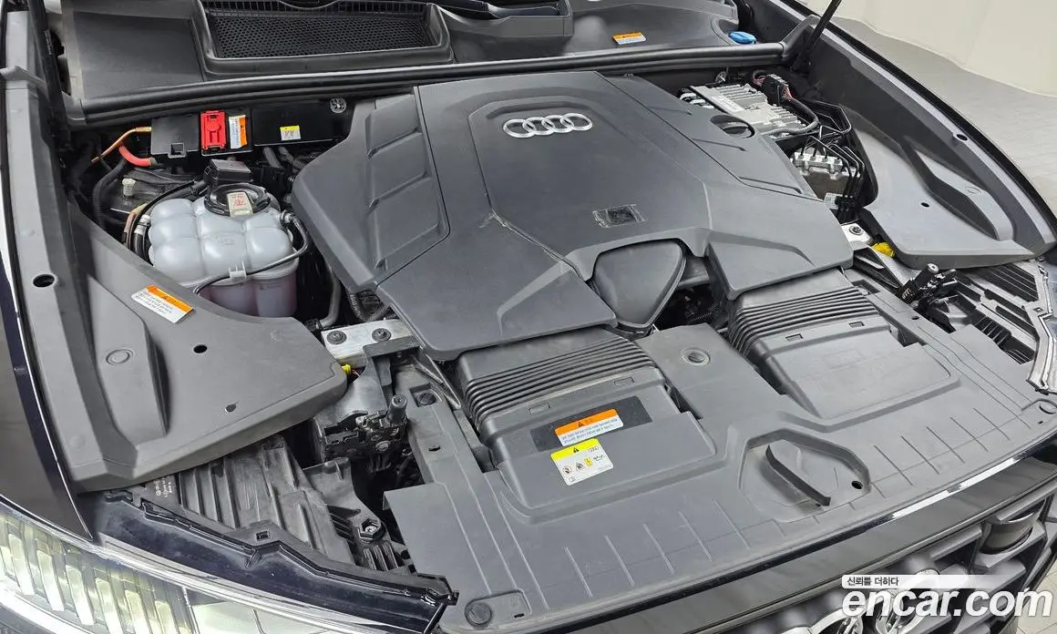 Audi Q8 2021 3.0 автомат (гидро), фото 6 Audi Q8 2021 3.0 автомат (гидро), фото 6