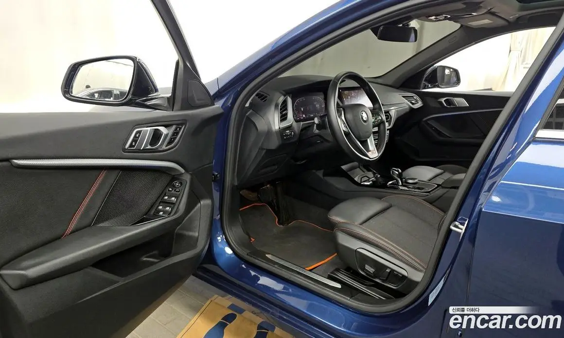 BMW 1 серия 2021 2.0 автомат (гидро), фото 13
