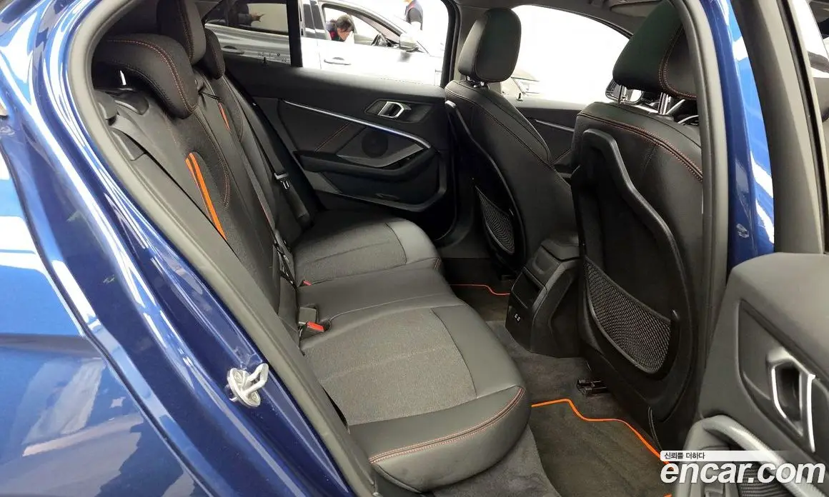BMW 1 серия 2021 2.0 автомат (гидро), фото 18