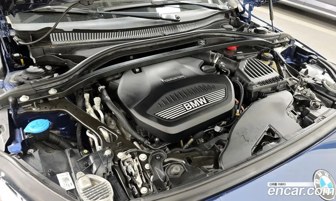BMW 1 серия 2021 2.0 автомат (гидро), фото 6