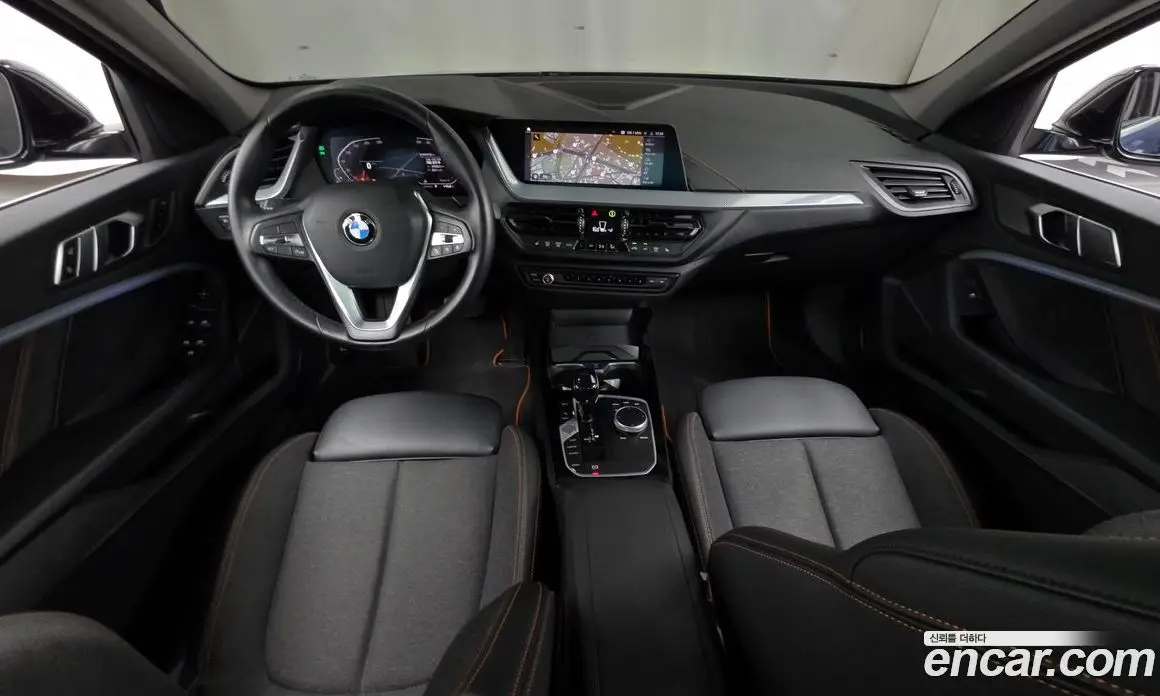 BMW 1 серия 2021 2.0 автомат (гидро), фото 10