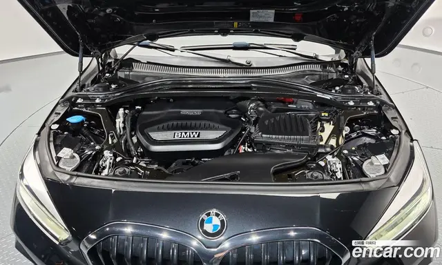 BMW 1 серия 2021 2.0 автомат (гидро), миниатюра 6