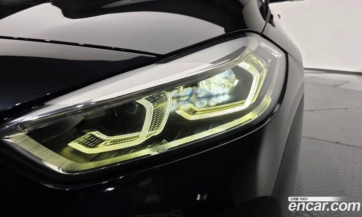 BMW 1 серия 2021 2.0 автомат (гидро), фото 8