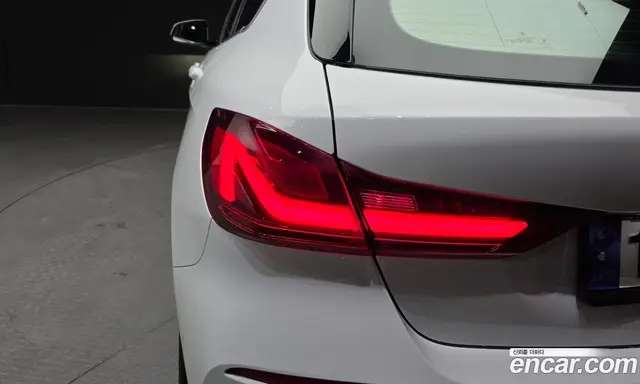 BMW 1 серия 2021 2.0 автомат (гидро), миниатюра 9
