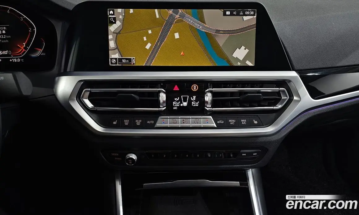 BMW 3 серия 2019 2.0 автомат (гидро), фото 20