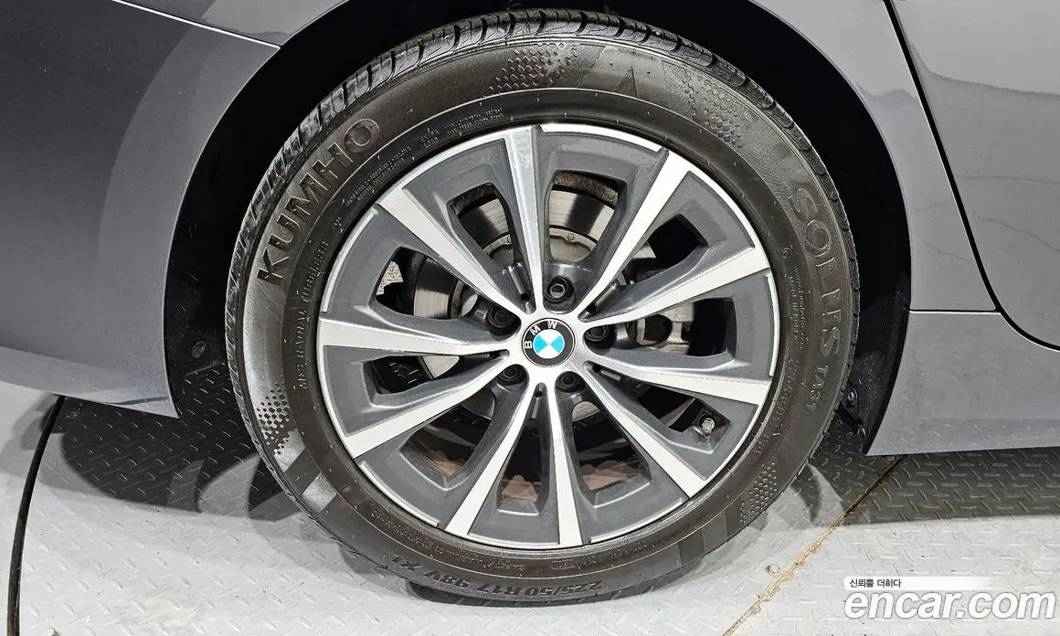 BMW 3 серия 2019 2.0 автомат (гидро), фото 5
