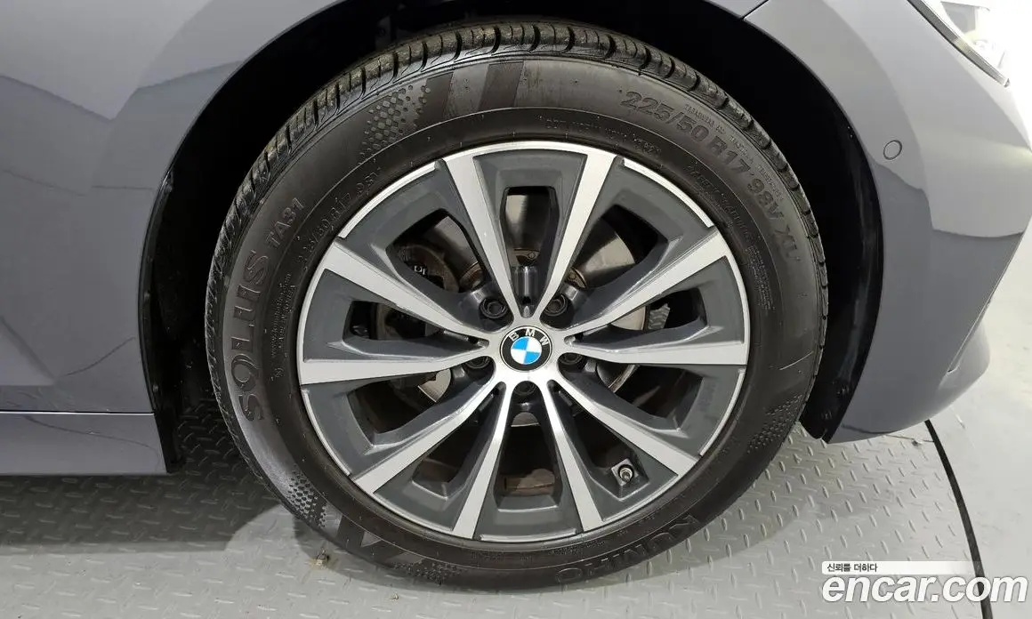 BMW 3 серия 2019 2.0 автомат (гидро), фото 7
