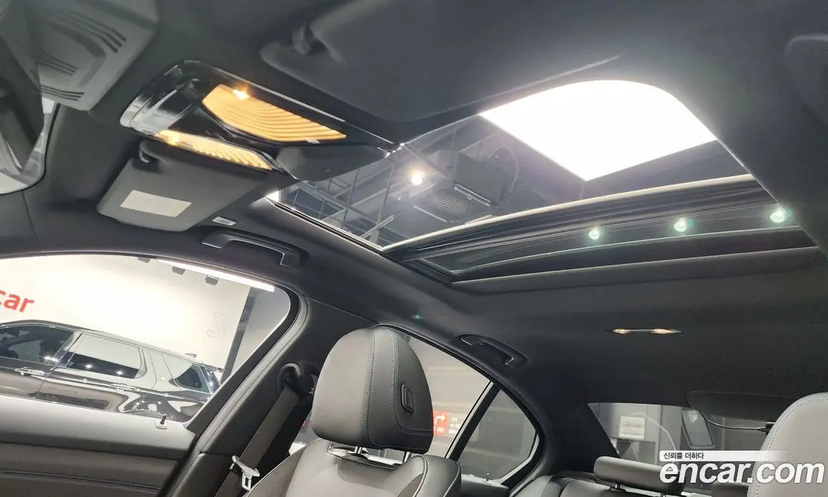 BMW 3 серия 2021 2.0 автомат (гидро), фото 16