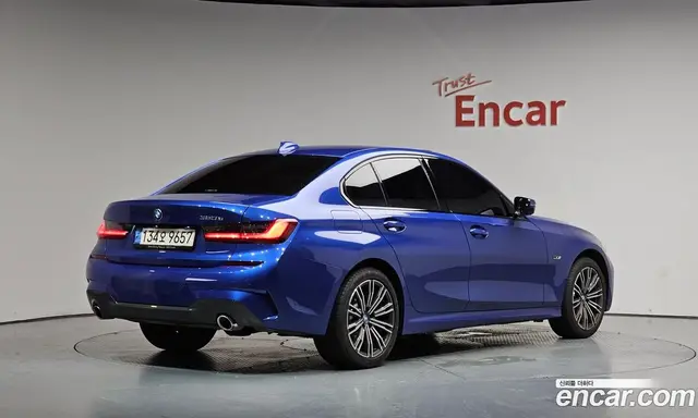 BMW 3 серия, 2022, 38 749 км
