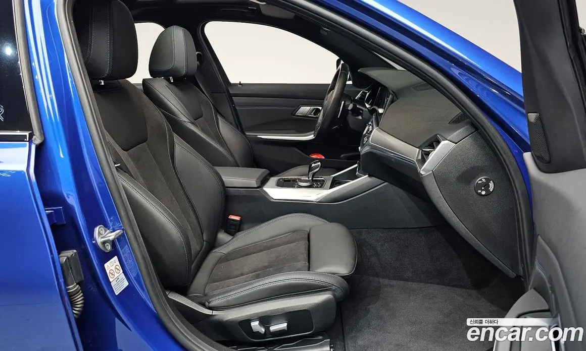BMW 3 серия 2022 2.0 автомат (гидро), фото 15 BMW 3 серия 2022 2.0 автомат (гидро), фото 15