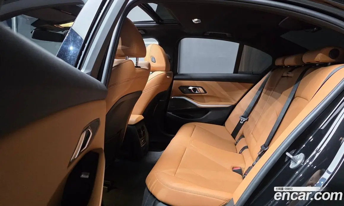 BMW 3 серия 2023 2.0 автомат (гидро), фото 18 BMW 3 серия 2023 2.0 автомат (гидро), фото 18