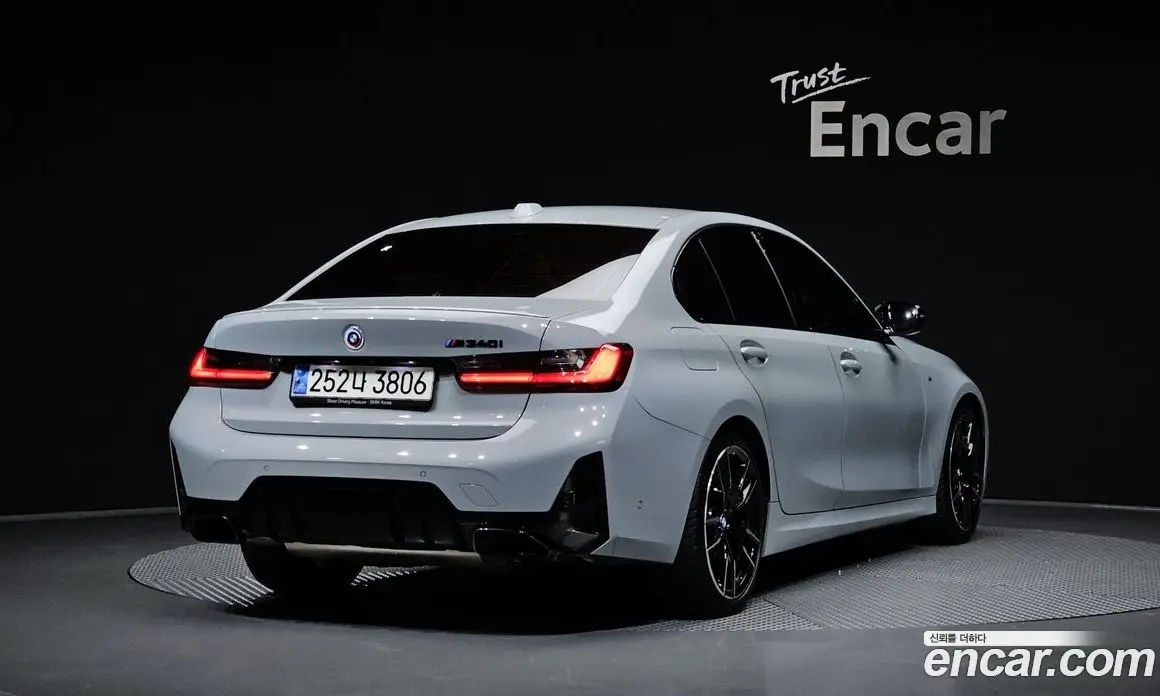 BMW 3 серия 2023 3.0 автомат (гидро), фото 2 BMW 3 серия 2023 3.0 автомат (гидро), фото 2