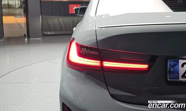 BMW 3 серия 2023 3.0 автомат (гидро), миниатюра 9 BMW 3 серия 2023 3.0 автомат (гидро), миниатюра 9