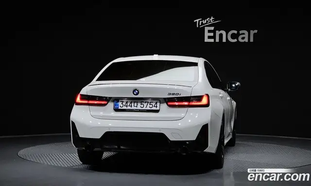 BMW 3 серия 2025 2.0 автомат (гидро), миниатюра 4 BMW 3 серия 2025 2.0 автомат (гидро), миниатюра 4