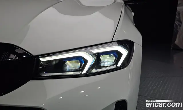 BMW 3 серия 2025 2.0 автомат (гидро), миниатюра 8 BMW 3 серия 2025 2.0 автомат (гидро), миниатюра 8