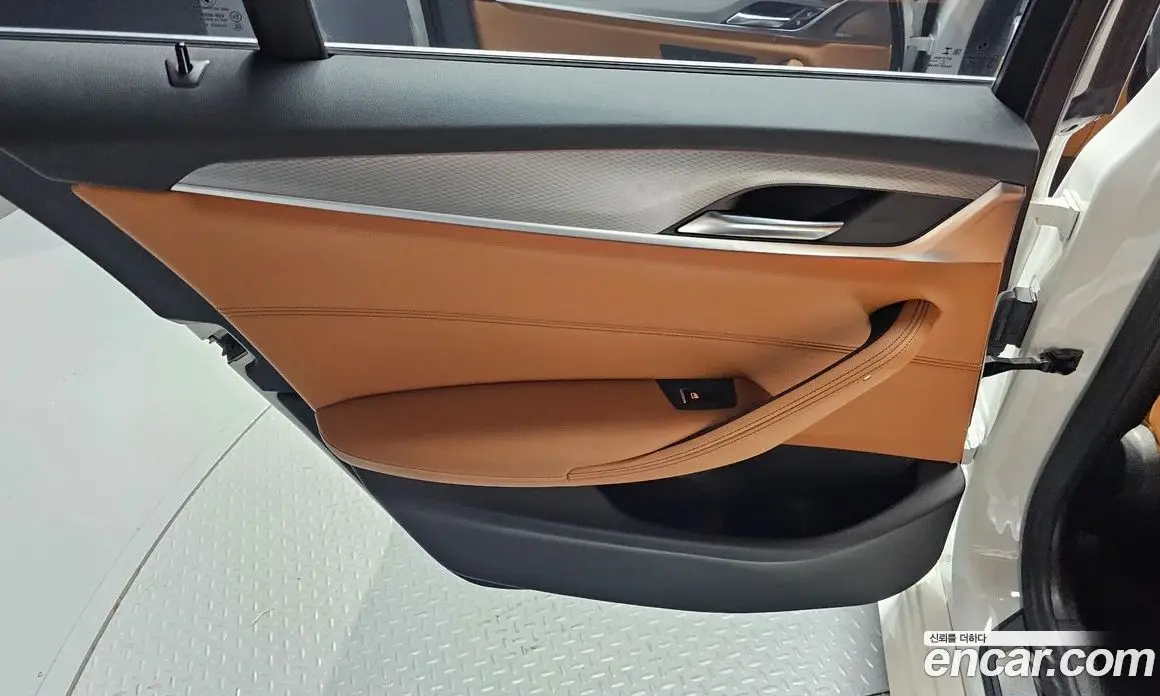 BMW 5 серия 2017 2.0 автомат (гидро), фото 15