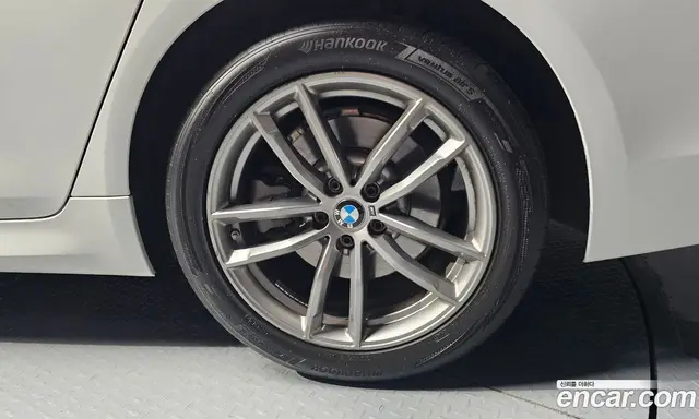 BMW 5 серия 2017 2.0 автомат (гидро), миниатюра 7