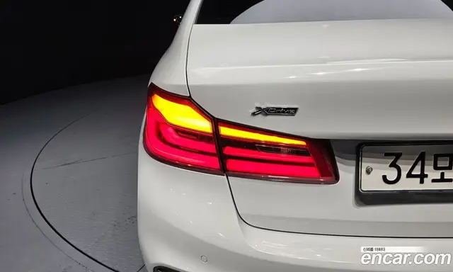 BMW 5 серия 2017 2.0 автомат (гидро), миниатюра 9