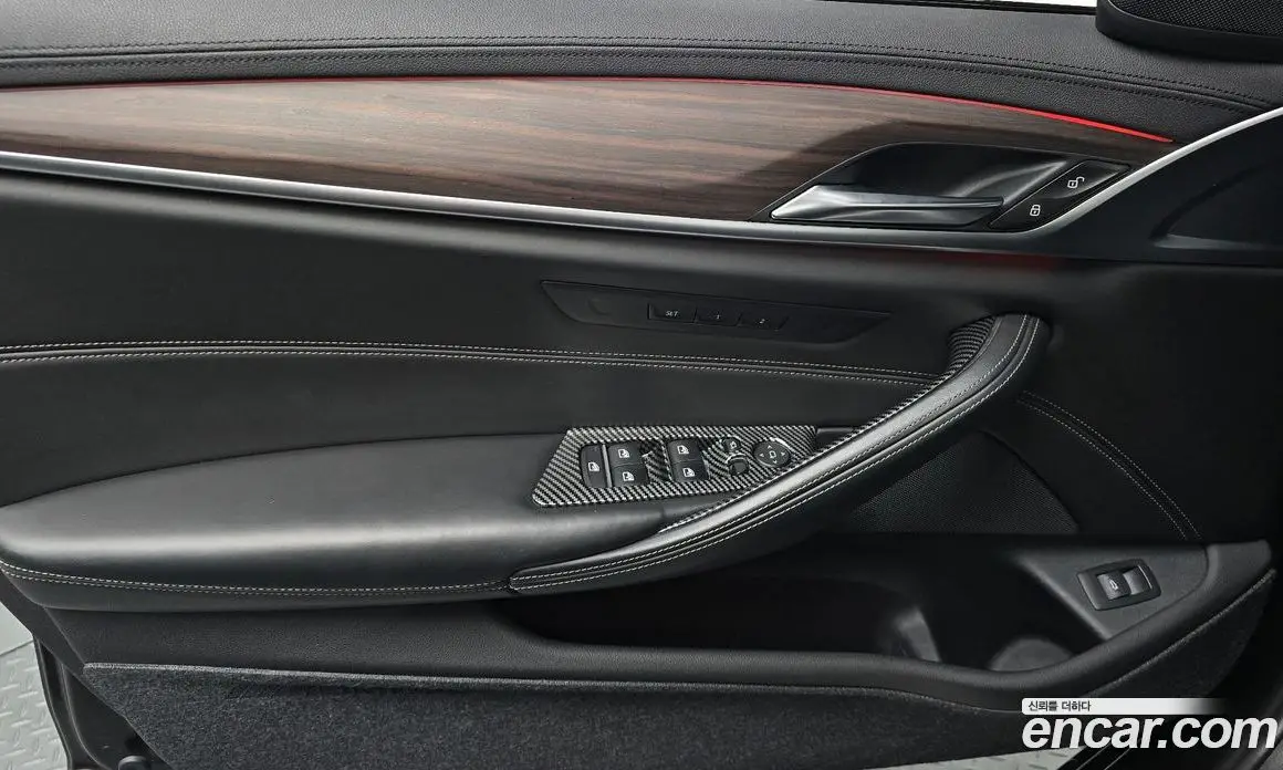 BMW 5 серия 2017 2.0 автомат (гидро), фото 13 BMW 5 серия 2017 2.0 автомат (гидро), фото 13