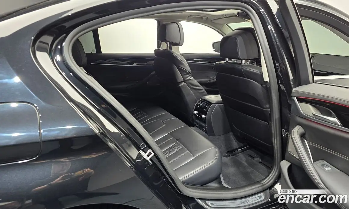 BMW 5 серия 2021 2.0 автомат (гидро), фото 17