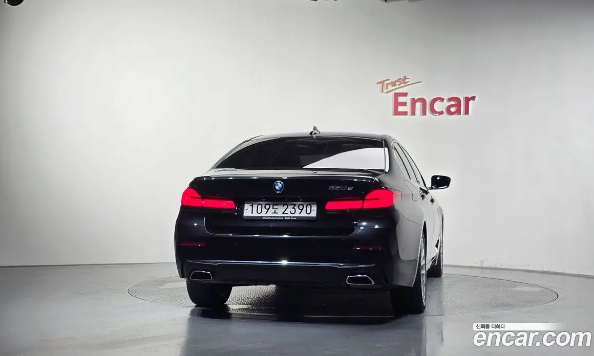 BMW 5 серия 2021 2.0 автомат (гидро), фото 4