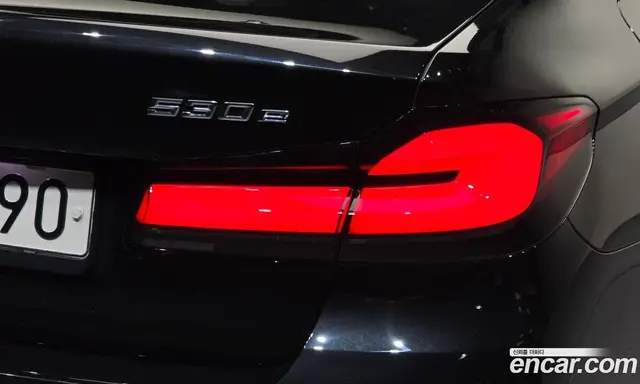 BMW 5 серия 2021 2.0 автомат (гидро), миниатюра 9