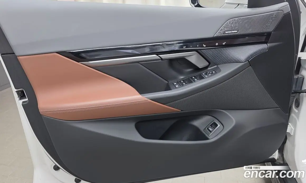 BMW 5 серия 2023 2.0 автомат (гидро), фото 14