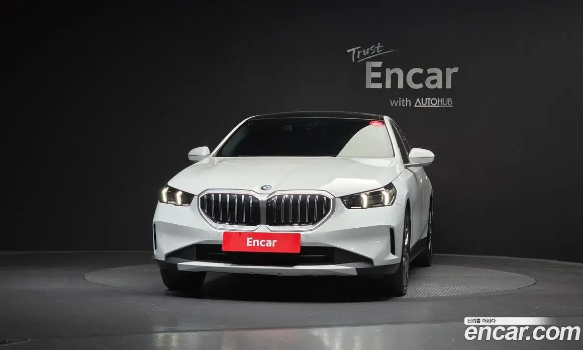 BMW 5 серия 2023 2.0 автомат (гидро), фото 3