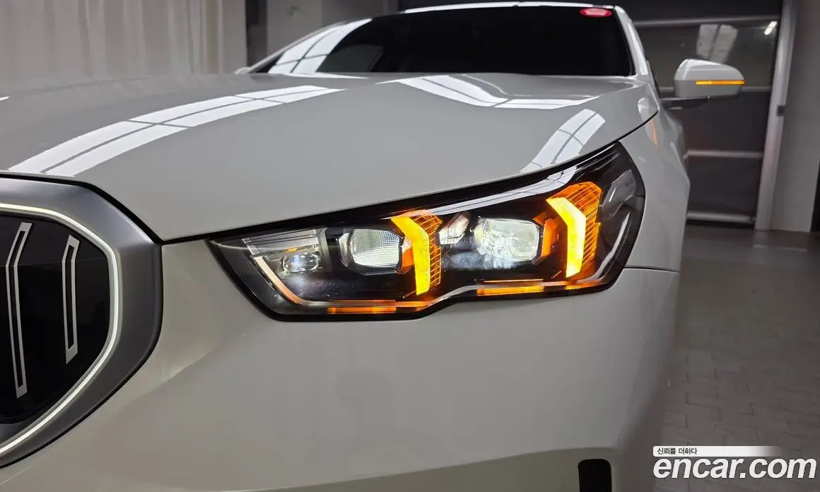 BMW 5 серия 2023 2.0 автомат (гидро), фото 8