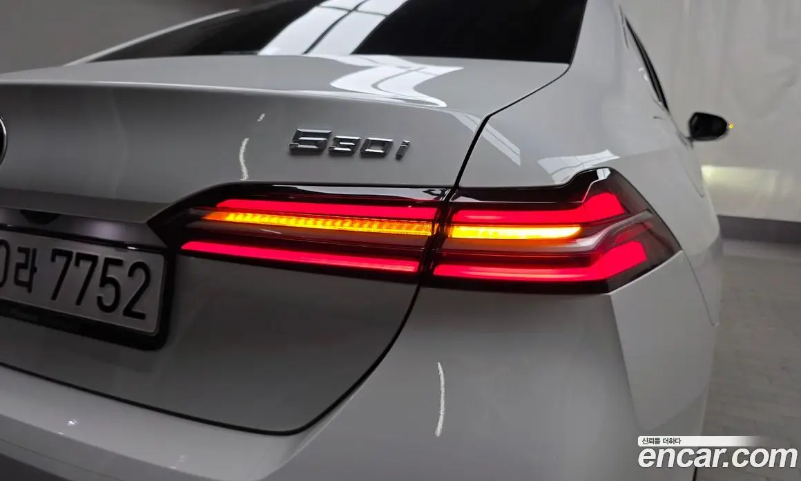 BMW 5 серия 2023 2.0 автомат (гидро), фото 9