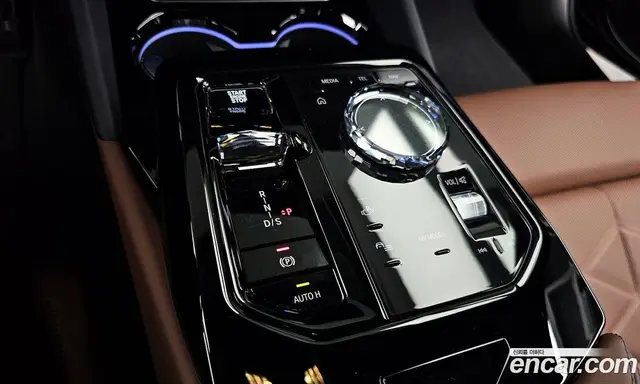 BMW 5 серия 2024 2.0 автомат (гидро), миниатюра 12